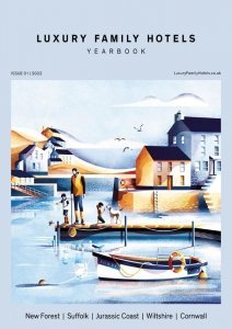 [美国版]Luxury Family Hotels Yearbook – Is. 1 2022室内设计电子杂志PDF下载