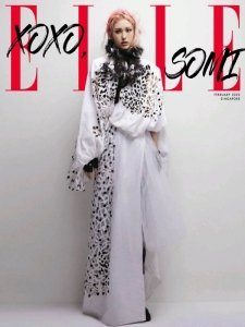 Elle SG – 02.2022时尚电子杂志PDF下载